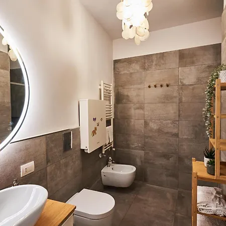 Apartment Elegant In The Center Of *