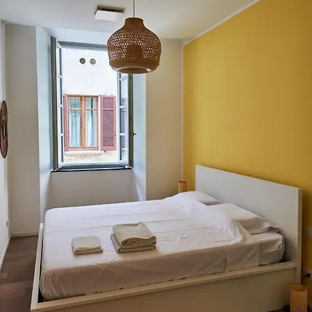 Apartment Elegant In The Center Of *