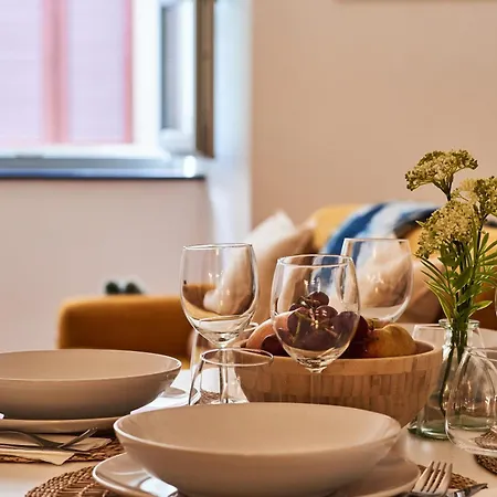 Elegant In The Center Of Apartment Como