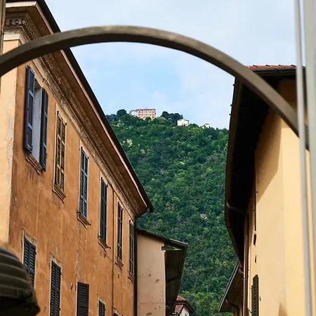 Apartamento Elegant In The Center Of Como