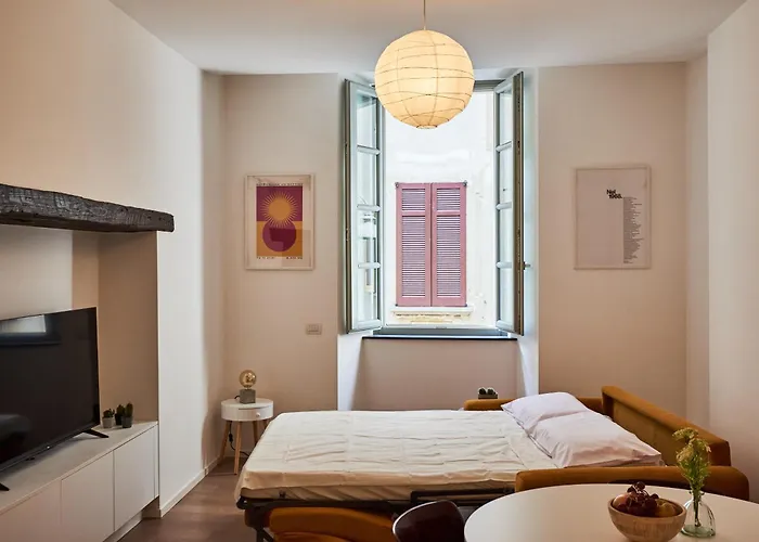 Elegant In The Center Of Apartamento Como